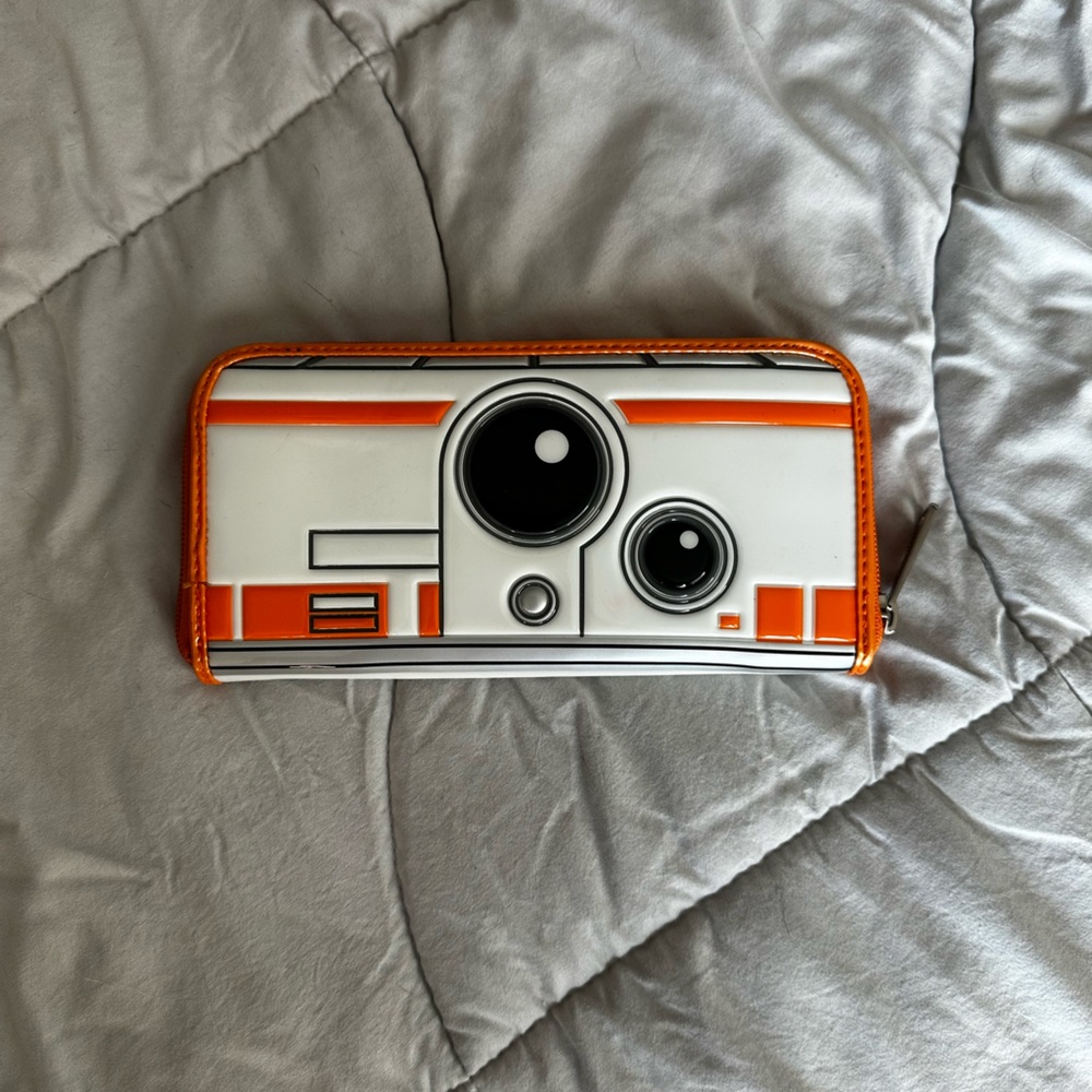 Star Wars loungefly wallet